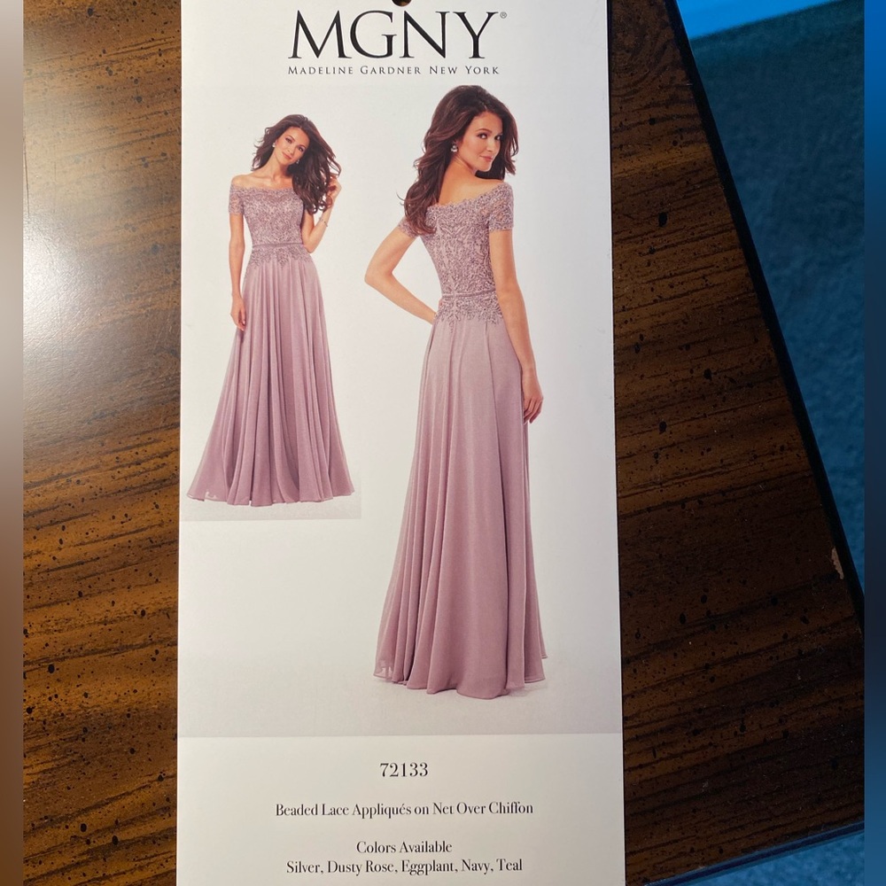 MGNY Dress 72133 Teal beaded lace appliqué on net over chiffon NEVER WORN!